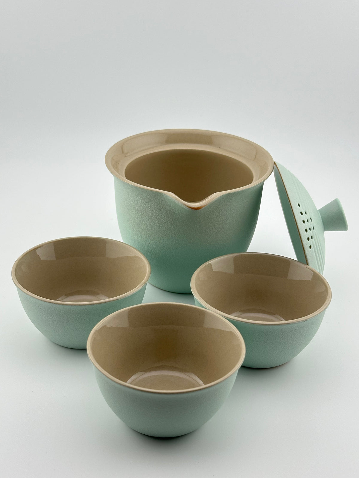 Portable Ceramic Tea Set, Kung Fu Tea Set, 1 Tea Pot with 3 Teacups and Bag