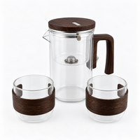 Magnetic Glass Tea Brewer Teapot Set with 2 Cups – 680 ml