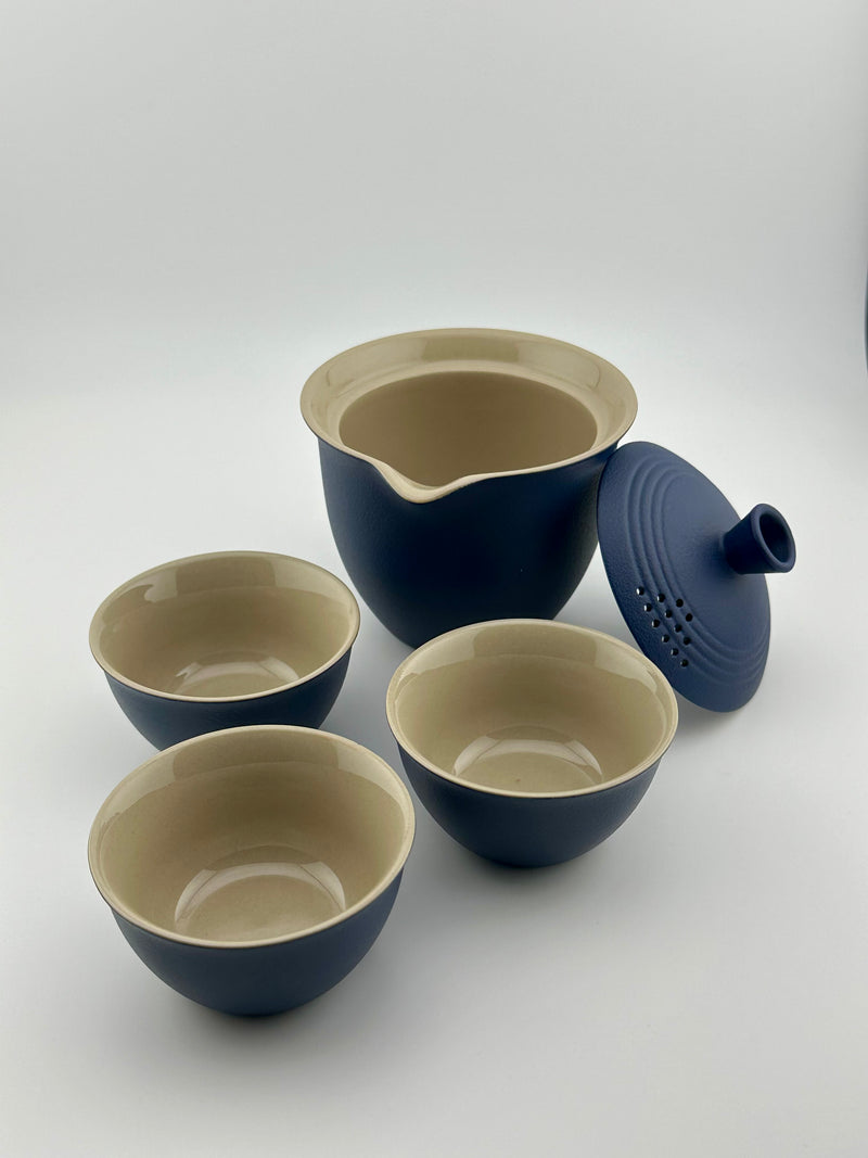 Portable Ceramic Tea Set, Kung Fu Tea Set, 1 Tea Pot with 3 Teacups and Bag