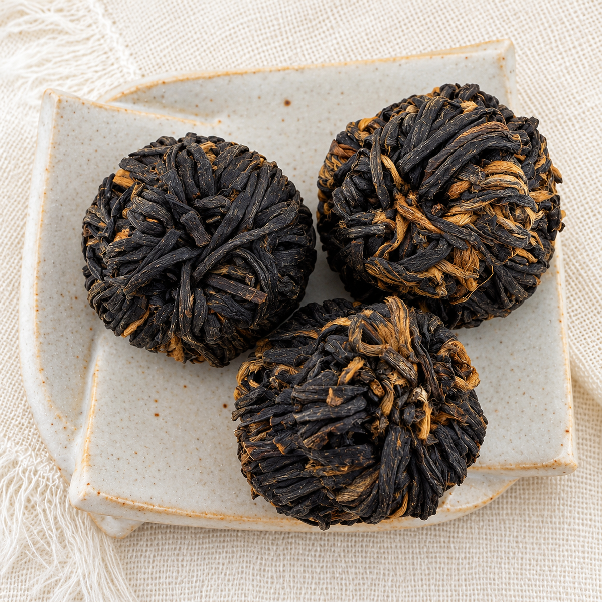 Camellia Rose Artisan Blooming Black Tea – 6 Hand-Tied Tea Balls